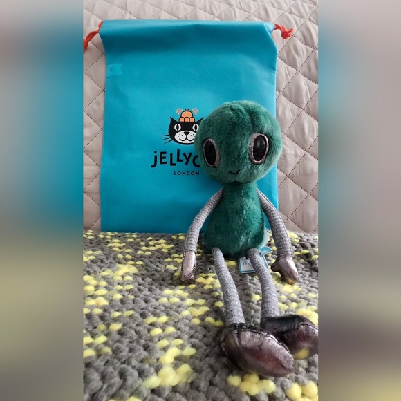 Jellycat Other - Jellycat Zyllan Alien Limited Plush Seoul Edition New With Tags Qty 1 + Bag